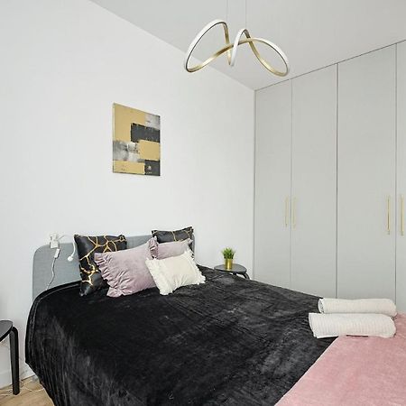 Апартаменты Optykow 3A Cozy Studio Promenada Варшава Экстерьер фото